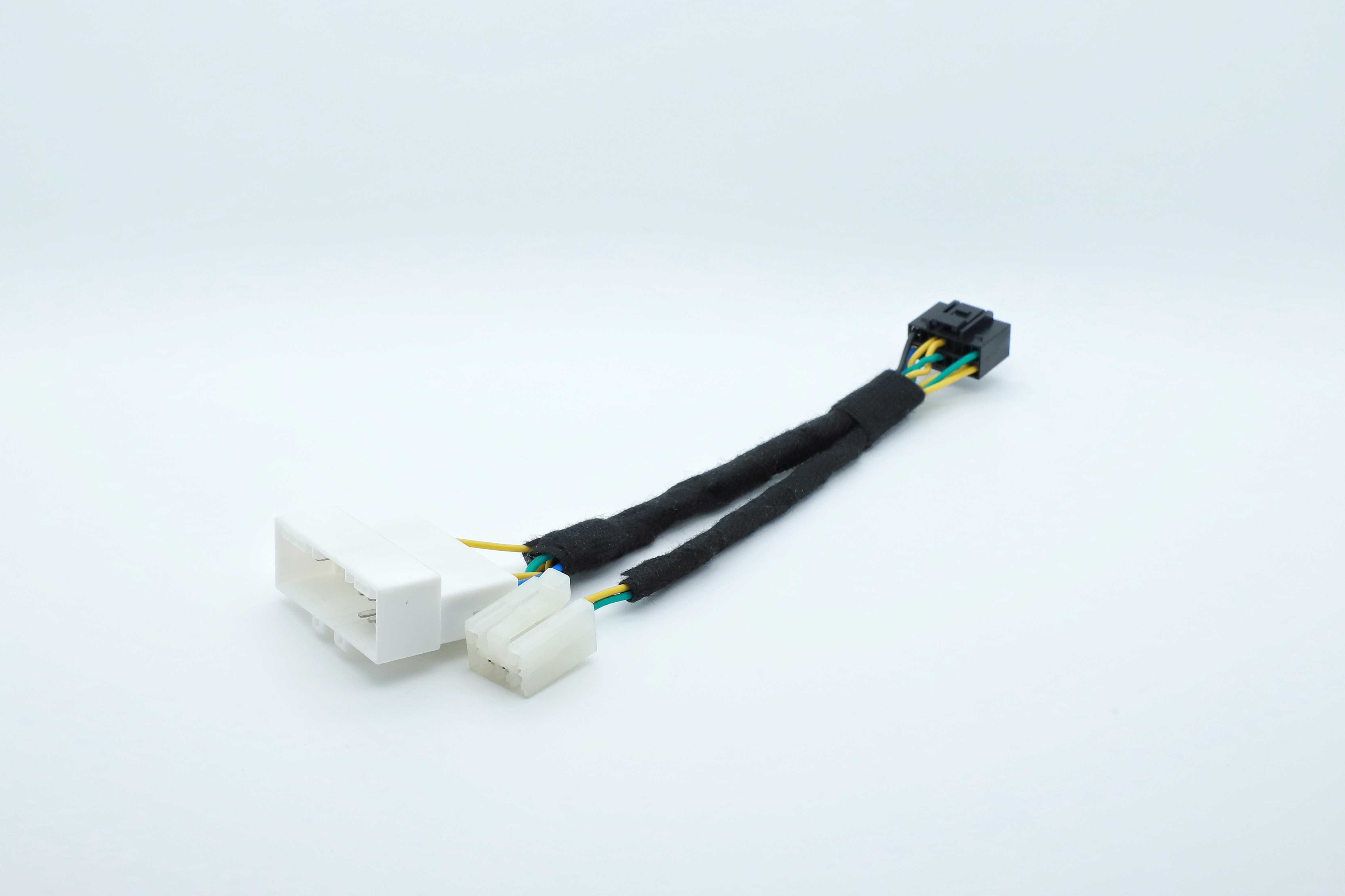 16P Power Input Line Black PCB Molded Car Wiring Harness Standard USB